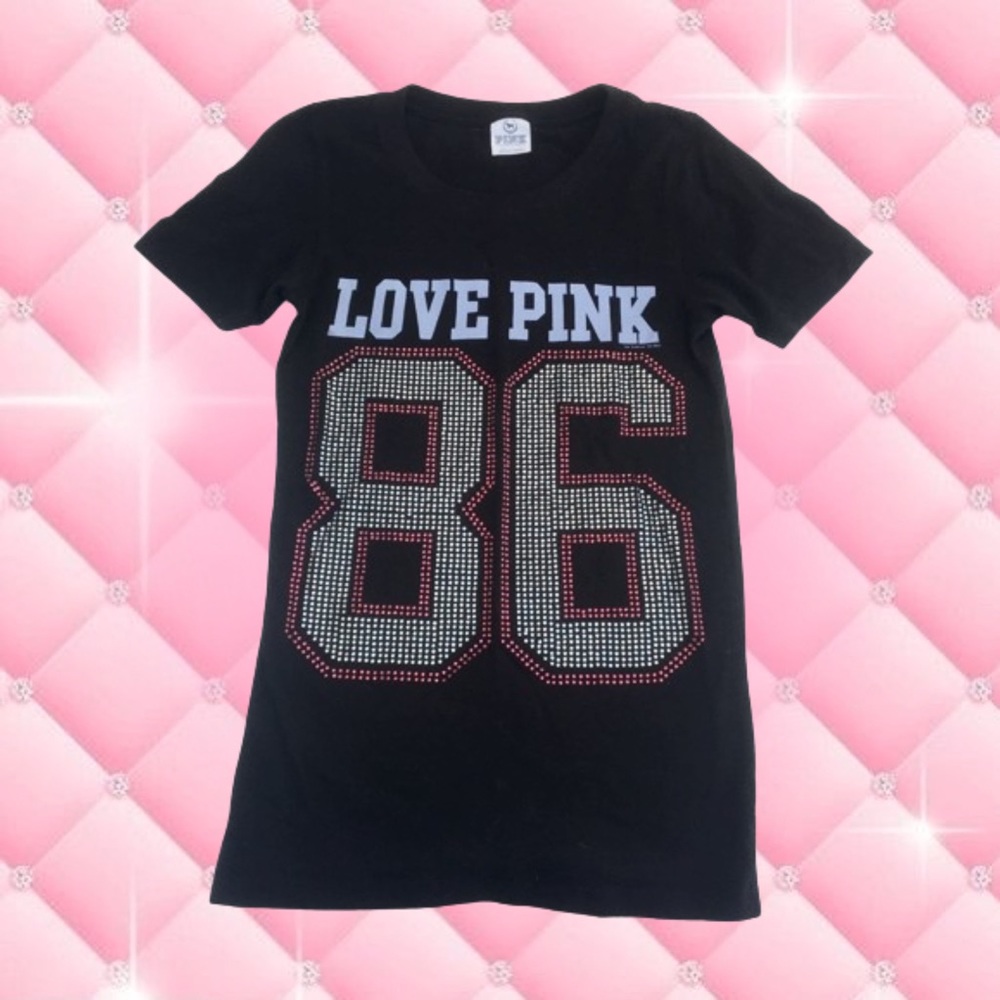 Y2k PINK VS rhinestone short sleeve tee ✨